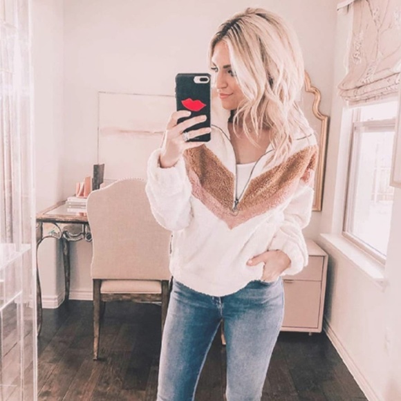 Half Zip Sherpa Teddy Pullover - Picture 2 of 6